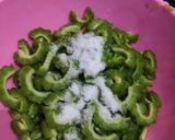 Foto langkah ke 1 dari resep Sambel Goreng Pare.