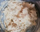 A picture of step 2 of Chicken mayo sandwich.