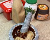 A picture of step 2 of Ssamjang (Korean bbq dipping sauce for meat).