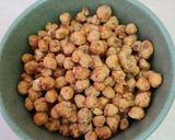Foto del paso 4 de la receta: Snack de garbanzos crocantes a la paprika