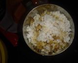 A picture of step 7 of Sooji Sweet puttu.