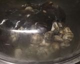 A picture of step 1 of Zuppa mare e monti sea and mountain soup.