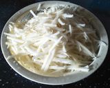 Foto langkah ke 1 dari resep Kering Kentang Mustofa, kriyuk pedas manis.