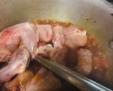 A picture of step 2 of Chicken or chane ki daal.