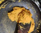 মুগ ডাল খাস্তা কচুরি (Moong Daal khasta kachori recipe in Bengali) রেসিপির ধাপ 3 ছবি