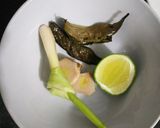 Foto langkah ke 1 dari resep Asam Pedas Daging.