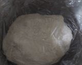 Foto del paso 2 de la receta: Fugazzeta muy fácil