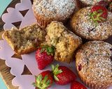 Φωτογραφία βήματος 5 της συνταγής Banana & strawberry muffins