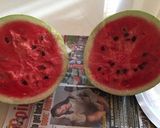 A picture of step 1 of Fresh Watermelon and mint juice.