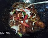 Foto langkah ke 4 dari resep Ayam Kecap Bawang Pedas.