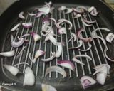 صورة لخطوة 2 من وصفة أوراك (أفخاذ) الفراخ