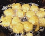A picture of step 2 of Frozen Pakoray and Pakoray Bondi.