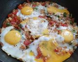 A picture of step 3 of Afgani Omlette.