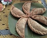 Foto langkah ke 8 dari resep Pastel kari.