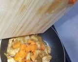 Foto del paso 5 de la receta Pechuga de pollo con papaya al wok