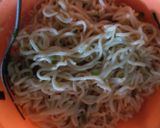 Foto langkah ke 6 dari resep Martabak Mie Ayam.