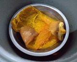 Foto langkah ke 1 dari resep Donat labu kuning.