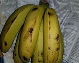 A picture of step 1 of Banana chaat.