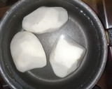 Foto del paso 1 de la receta: Puré de papa y filet de pescado