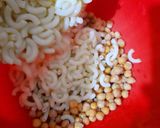 A picture of step 2 of Vegetarian Pasta Chaat/Salad.