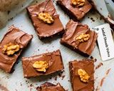 A picture of step 8 of Chewy Walnut Brownie.