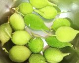 A picture of step 1 of Kakrol Dry Sabji.