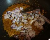 Foto langkah ke 4 dari resep Cumi-Udang Pedas Kemangi.