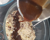 Foto del paso 3 de la receta: Galletas flapjack de avena con miel y semillas