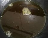 A picture of step 2 of Lasoory (gum berry) ka achar😋💚.
