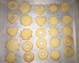 Gluténmentes linzer recept fázis 5 fotója