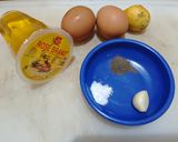 Foto langkah ke 1 dari resep Garlic Mayo Jammy Egg (anti gagal).