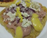 Foto del paso 4 de la receta: Arepa🥯con dip🥓de mortadela casera y queso🥯🫓🧀