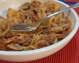 Foto del paso 4 de la receta: Corbatitas con salsa de tomate y carne