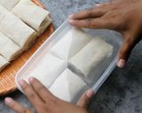 Foto langkah ke 6 dari resep Lumpia Pisang Lumer Aneka Rasa.