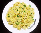Hình bước làm 2 của món Cơm Chiên Khô Cá Sặc