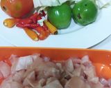 Foto langkah ke 1 dari resep Tongseng filet ayam tanpa santan.