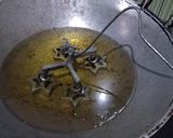 Foto langkah ke 3 dari resep Kue kering matahari/kembang goyang renyah banget.