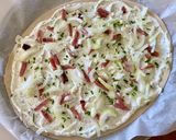 Une image de l'étape 2 de Tarte flambée alsacienne, version healthy 😀.