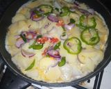 A picture of step 4 of Potato omelet.