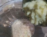 A picture of step 1 of Tawa potato Crumbs kabab.