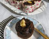 Foto langkah ke 8 dari resep Choco Banana Muffin.