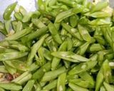 Foto langkah ke 3 dari resep Tumis Buncis Jagung Manis.