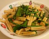 A picture of step 11 of Broccolini & Anchovy Pasta.