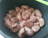 Foto del paso 1 de la receta: Carrilleras al vino