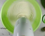 Foto langkah ke 7 dari resep Bolu ketan pandan kukus moist.