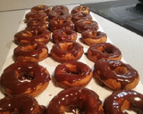 Foto del paso 6 de la receta: Donuts caseros con chocolate