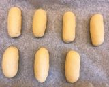 Hình bước làm 5 của món Bánh mì xúc xích mặn ngọt