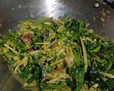 Foto langkah ke 3 dari resep Tumis Kangkung Manado.