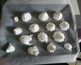 Une image de l'étape 4 de Meringue française.