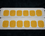 Foto del paso 2 de la receta: Helado de yogurt con mango y salsa de frutilla. JON STYLE